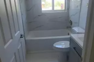 431 NW 7th Terrace, Fort Lauderdale, FL 33311 - Photo 15