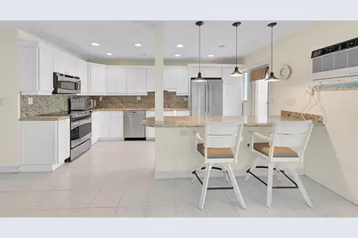 1110 N Riverside Dr, Unit #14, Pompano Beach, FL 33062 - Photo 21