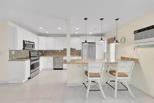 1110 N Riverside Dr, Pompano Beach, FL 33062 - Photo 21