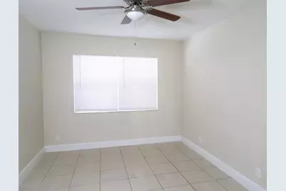 2741 NW 58th Ter, Lauderhill, FL 33313 - Photo 7