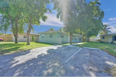 260 NE 41st St, Oakland Park, FL 33334 - Photo 41