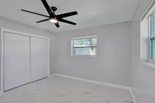 260 NE 41st St, Oakland Park, FL 33334 - Photo 25