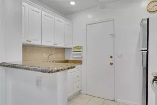 330 S Cypress Rd, Pompano Beach, FL 33060 - Photo 5