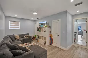 3991 N 41st Ct, Hollywood, FL 33021 - Photo 21