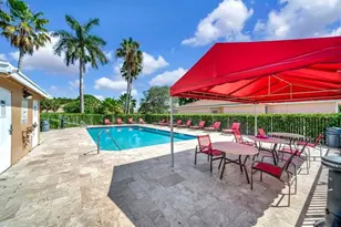 4046 Eastridge Cir, Deerfield Beach, FL 33064 - Photo 3