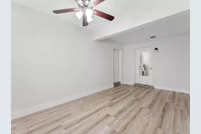 311 W Sample Rd, Deerfield Beach, FL 33064 - Photo 9