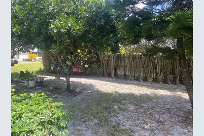 393  Bennington Ln, Unit #393, Lake Worth, FL 33467 - Photo 15