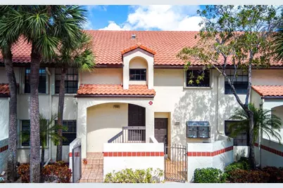 1005  Republic Ct, Unit #1005, Deerfield Beach, FL 33442 - Photo 1