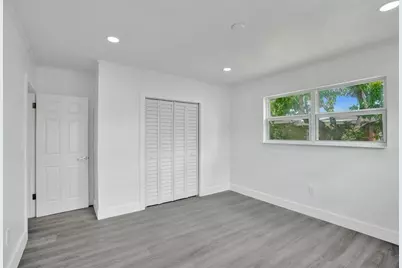 7341  Meridian St, Miramar, FL 33023 - Photo 45