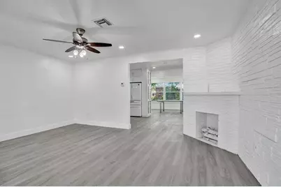 7341  Meridian St, Miramar, FL 33023 - Photo 13