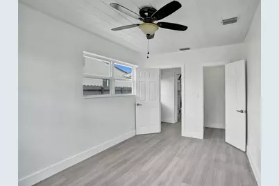 7341  Meridian St, Miramar, FL 33023 - Photo 63