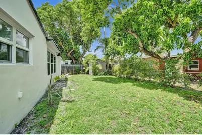 7341  Meridian St, Miramar, FL 33023 - Photo 71