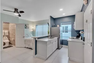 324  Indiana St, Hollywood, FL 33019 - Photo 35