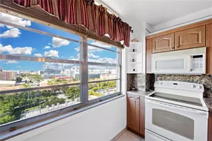 2801 NE 183rd St, Aventura, FL 33160 - Photo 21