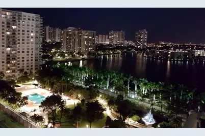 2801 NE 183rd St, Unit #1502W, Aventura, FL 33160 - Photo 47
