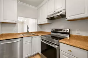 410 N Cypress Dr, Tequesta, FL 33469 - Photo 11