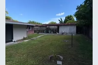 1070 NW 149th Street, Miami, FL 33168 - Photo 5