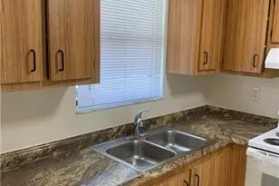 6001 Shaker Wood Cir, Tamarac, FL 33319 - Photo 3