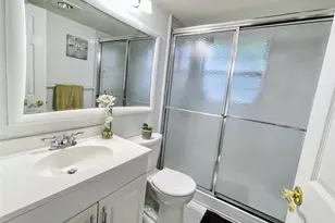 393 Mansfield J Unit, Boca Raton, FL 33434 - Photo 11