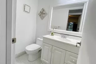 393 Mansfield J Unit, Boca Raton, FL 33434 - Photo 13