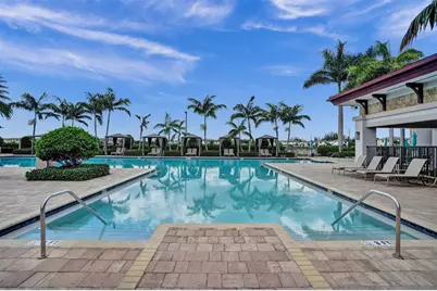 10396 W 34th Ln, Hialeah, FL 33018 - Photo 49