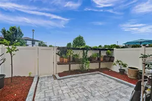 10396 W 34th Ln, Hialeah, FL 33018 - Photo 37