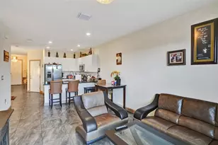 10396 W 34th Ln, Hialeah, FL 33018 - Photo 7