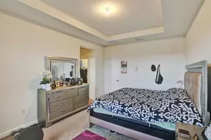 10396 W 34th Ln, Hialeah, FL 33018 - Photo 23