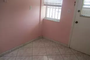 1401 NE Miami Gardens Dr, Miami, FL 33179 - Photo 5