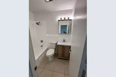 305 NE 16th St, Unit #B7, Fort Lauderdale, FL 33304 - Photo 13