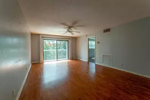 5951 NE 14th Ln, Fort Lauderdale, FL 33334 - Photo 9