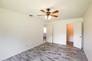 2132 SE Shelter Dr, Port Saint Lucie, FL 34952 - Photo 11