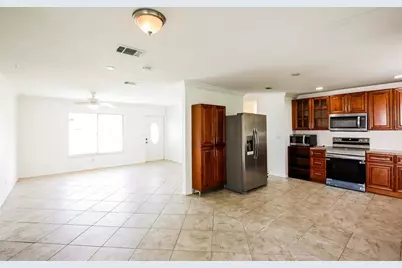 2132 SE Shelter Dr, Port Saint Lucie, FL 34952 - Photo 3