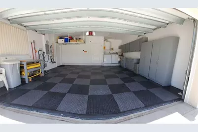 8885 NW 175th St, Hialeah, FL 33018 - Photo 5