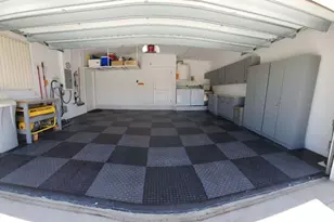 8885 NW 175th St, Hialeah, FL 33018 - Photo 5