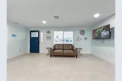 13704  Maria, Hudson, FL 34667 - Photo 7