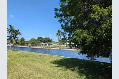 6606 NW 95th Ave, Tamarac, FL 33321 - Photo 5