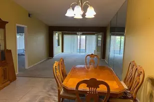 4210 Lucerne Villas Ln, Lake Worth, FL 33467 - Photo 3