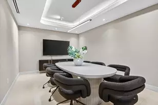 700 NE 24th St, Miami, FL 33137 - Photo 25