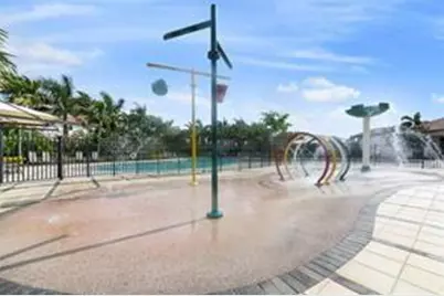 3909 NW 82nd Dr, Pembroke Pines, FL 33024 - Photo 7