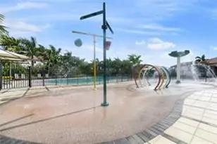 3909 NW 82nd Dr, Pembroke Pines, FL 33024 - Photo 7