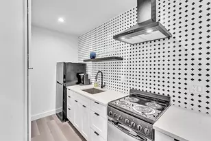 649 NE 16th Terrace, Fort Lauderdale, FL 33304 - Photo 13