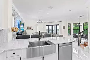 647 Edgebrook Ln, West Palm Beach, FL 33411 - Photo 17