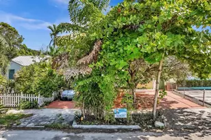 1930 Pierce St, Hollywood, FL 33020 - Photo 5