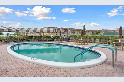 9660  Sunrise Lakes Blvd, Unit #208, Sunrise, FL 33322 - Photo 19