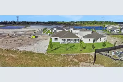 10692 NW Suncrest Lp, Port Saint Lucie, FL 34987 - Photo 9