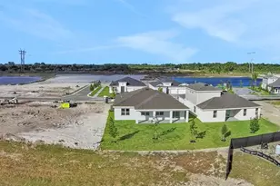 10692 NW Suncrest Lp, Port Saint Lucie, FL 34987 - Photo 9