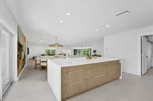 5581 NE 31st Ave, Fort Lauderdale, FL 33308 - Photo 13