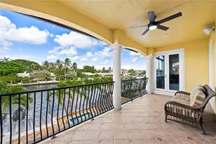 2637 NE 28th Ct, Lighthouse Point, FL 33064 - Photo 13