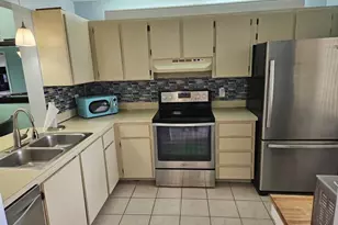 8592 W Sunrise Blvd, Plantation, FL 33322 - Photo 3